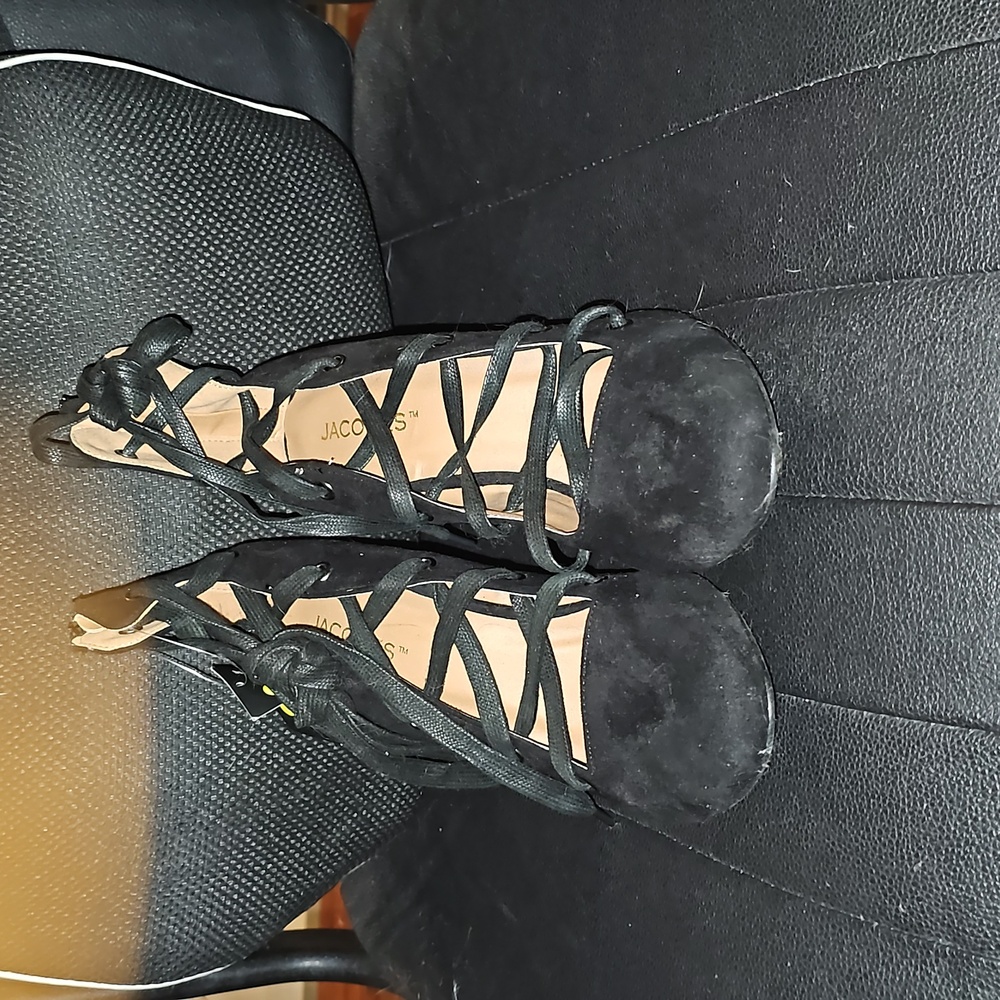 Jacobies women's size 10